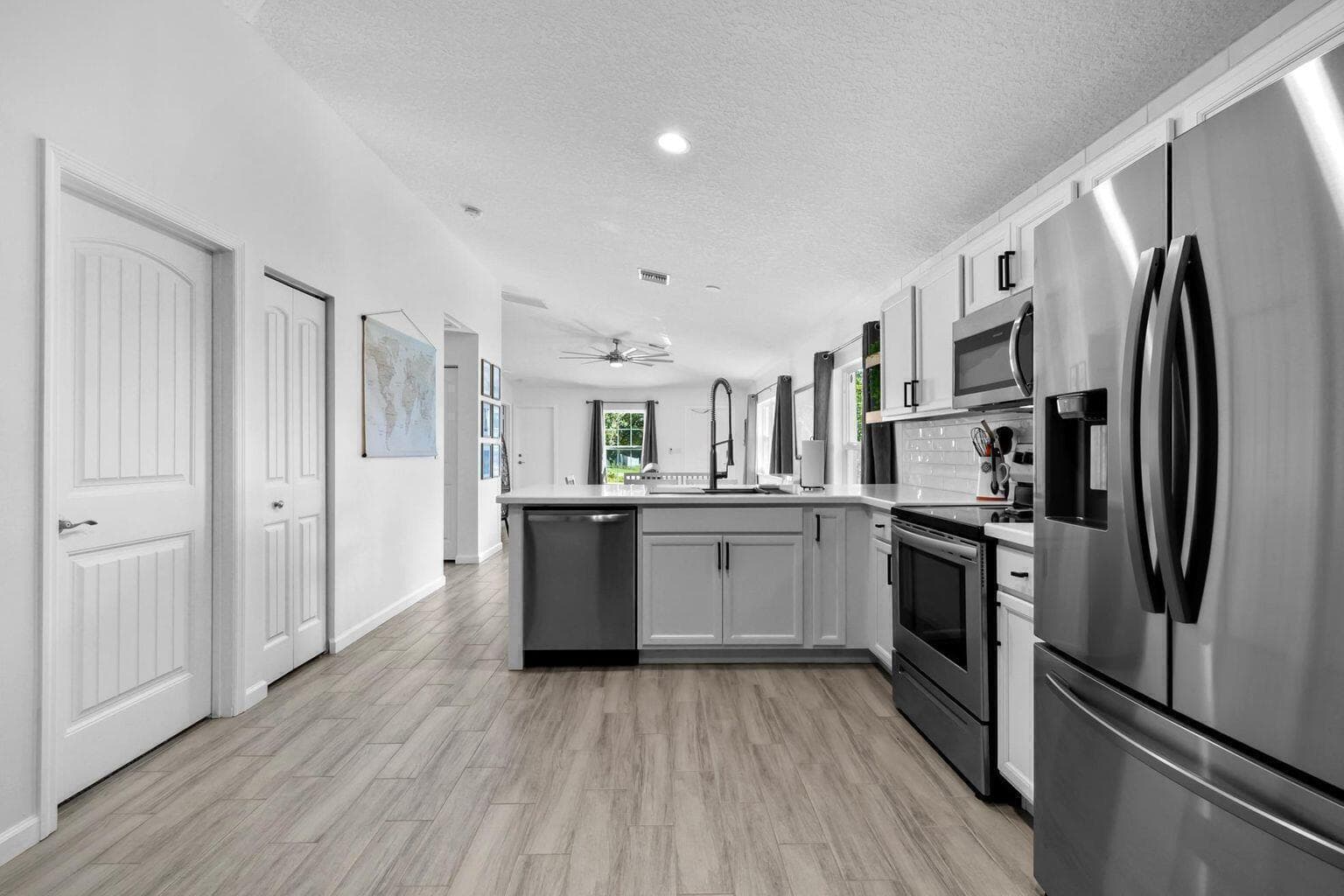 5032 SE FLOUNDER Avenue, Stuart, FL 34997 photo 4