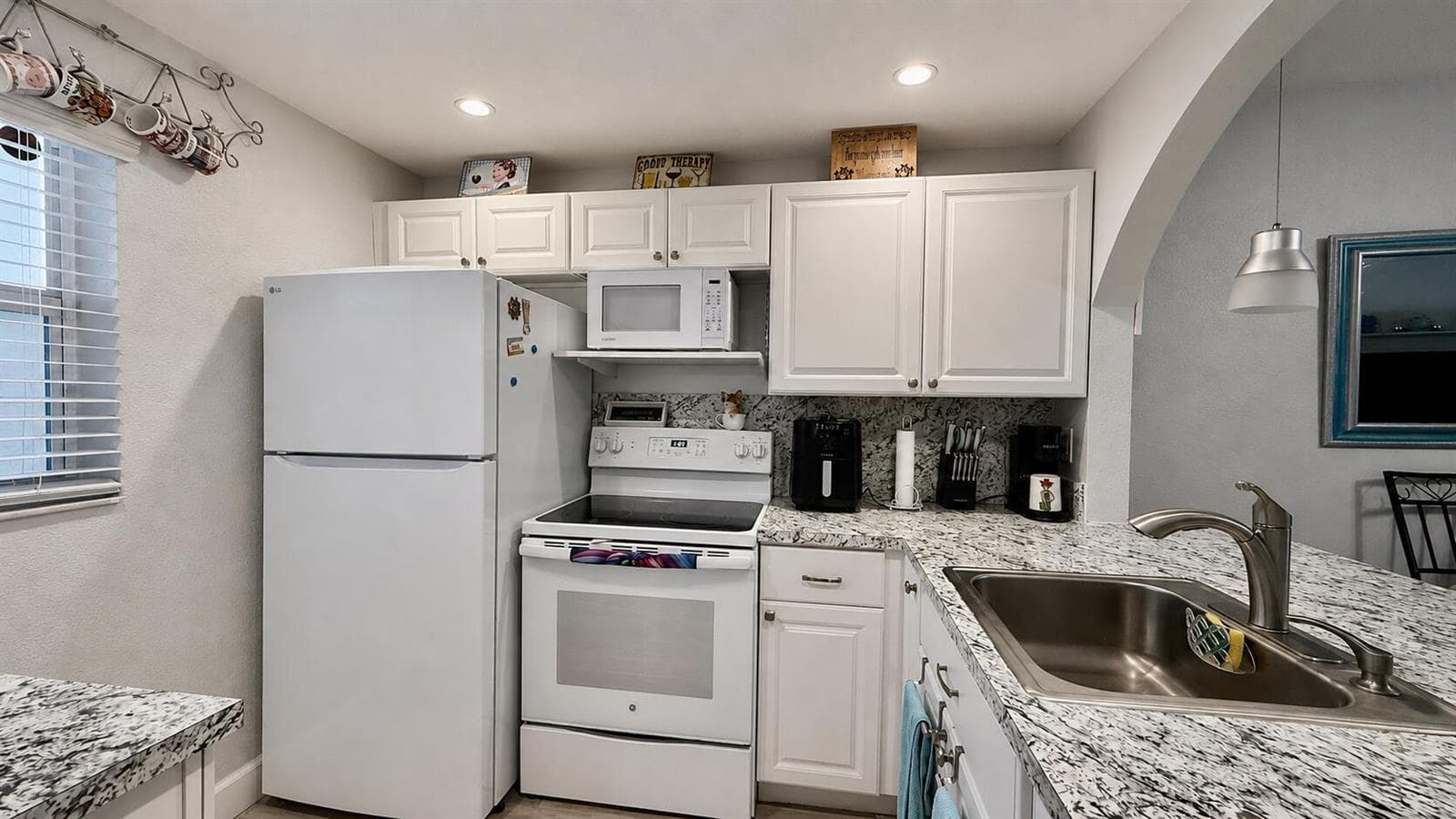 9480 Poinciana Place # 201, Davie, FL 33324 photo 2