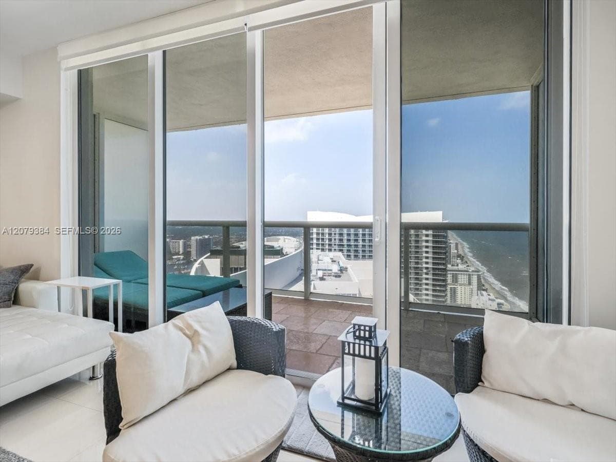 1830 S Ocean Dr # 5009, Hallandale Beach, FL 33009 photo 6