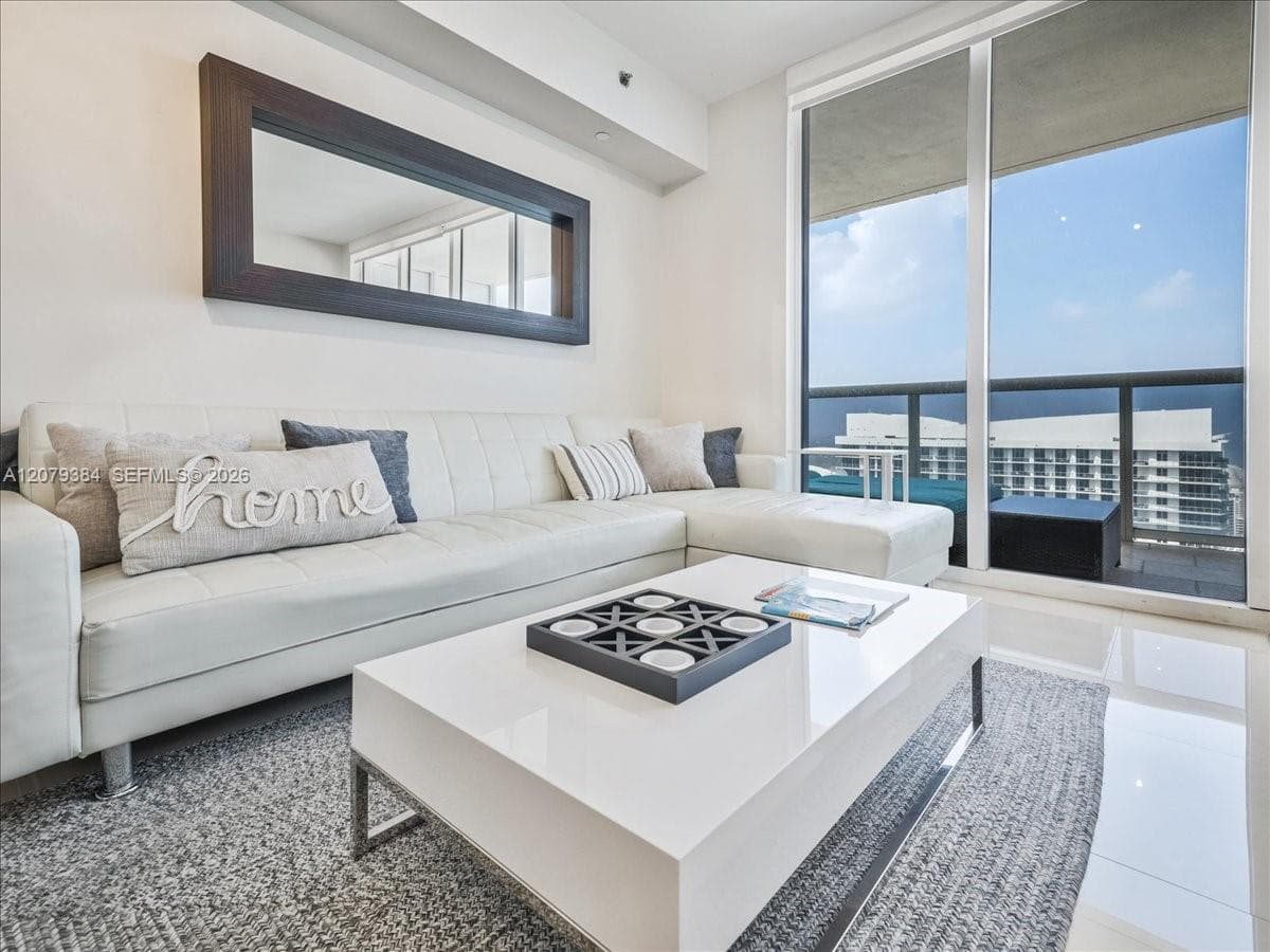 1830 S Ocean Dr # 5009, Hallandale Beach, FL 33009 photo 12