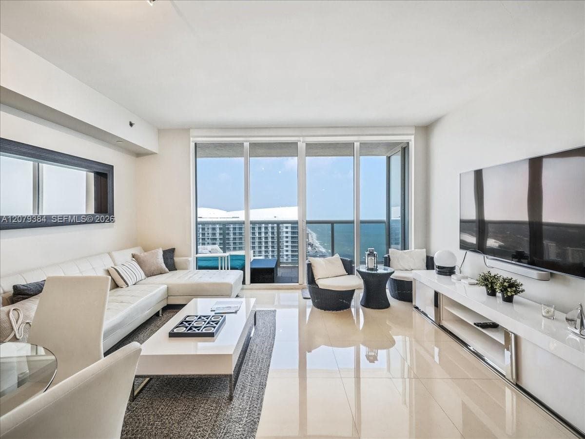1830 S Ocean Dr # 5009, Hallandale Beach, FL 33009 photo 7