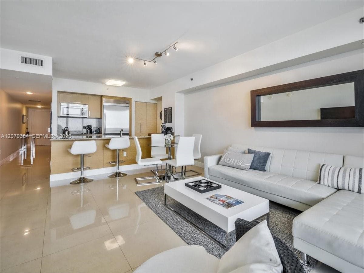 1830 S Ocean Dr # 5009, Hallandale Beach, FL 33009 photo 11