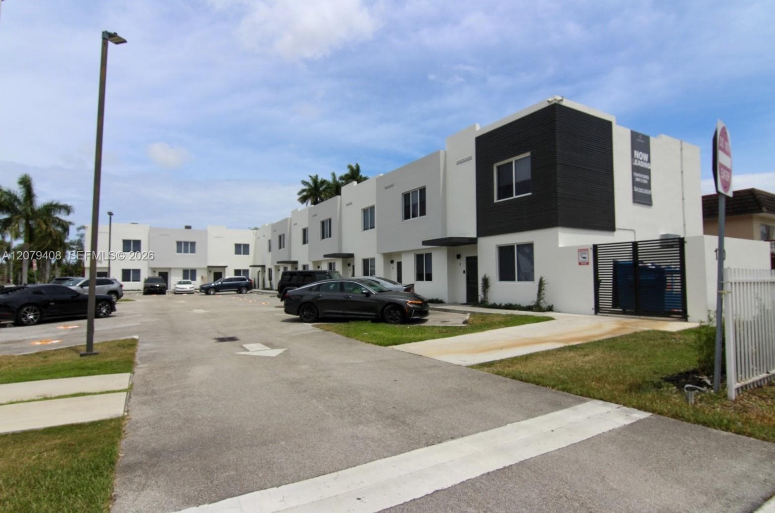 171 NW 158th St # 10, Miami, FL 33169 photo 2