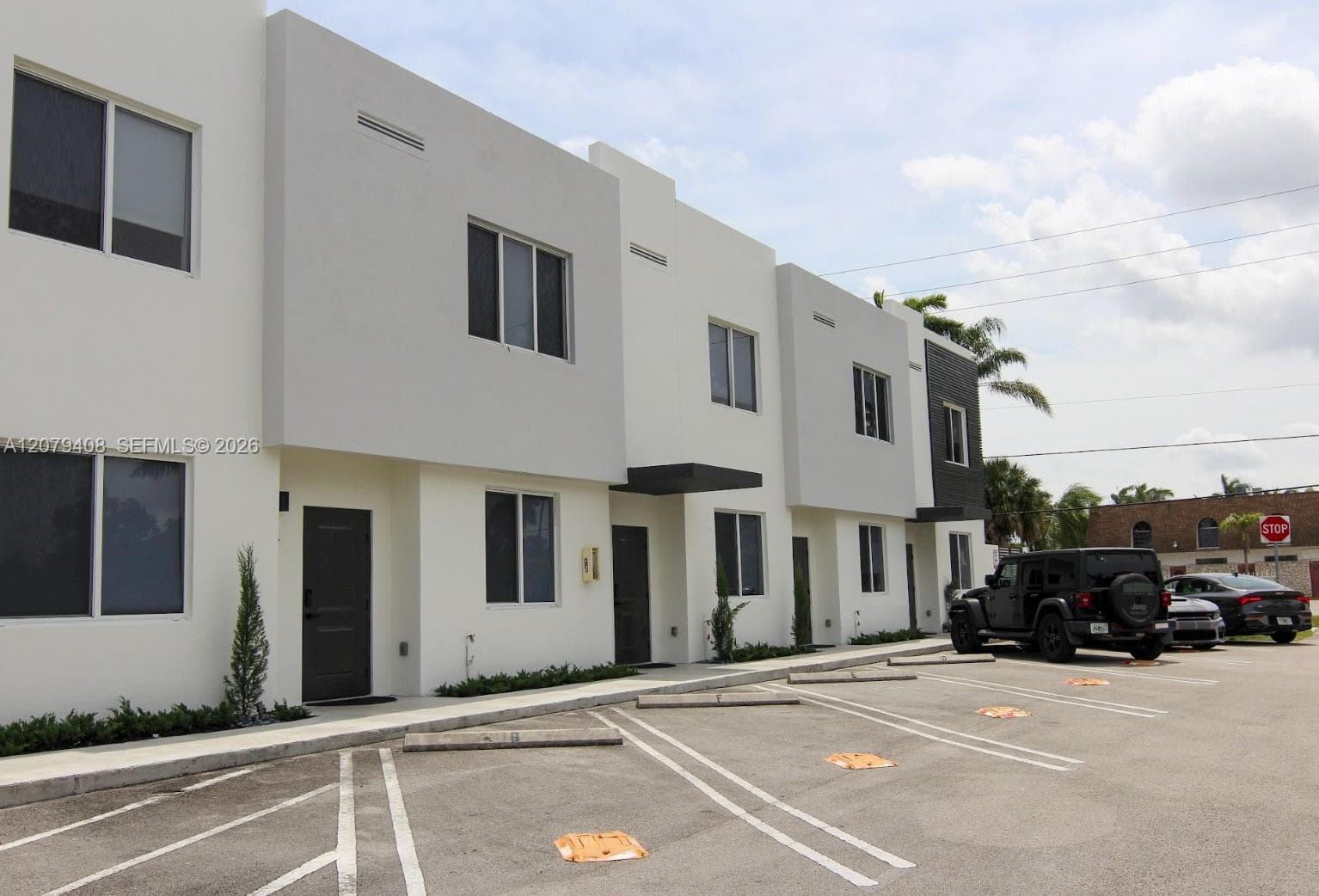 171 NW 158th St # 10, Miami, FL 33169 photo 3