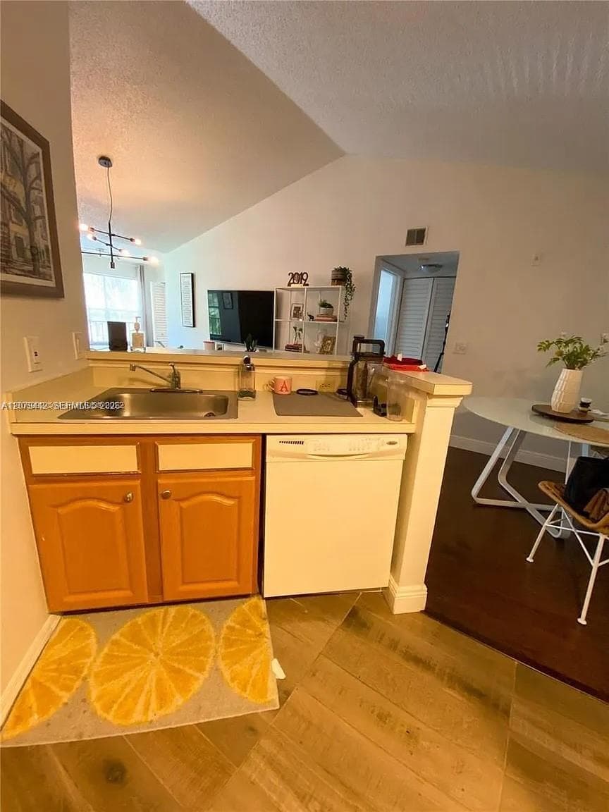 13090 Vista Isles Dr # 125, Sunrise, FL 33325 photo 6