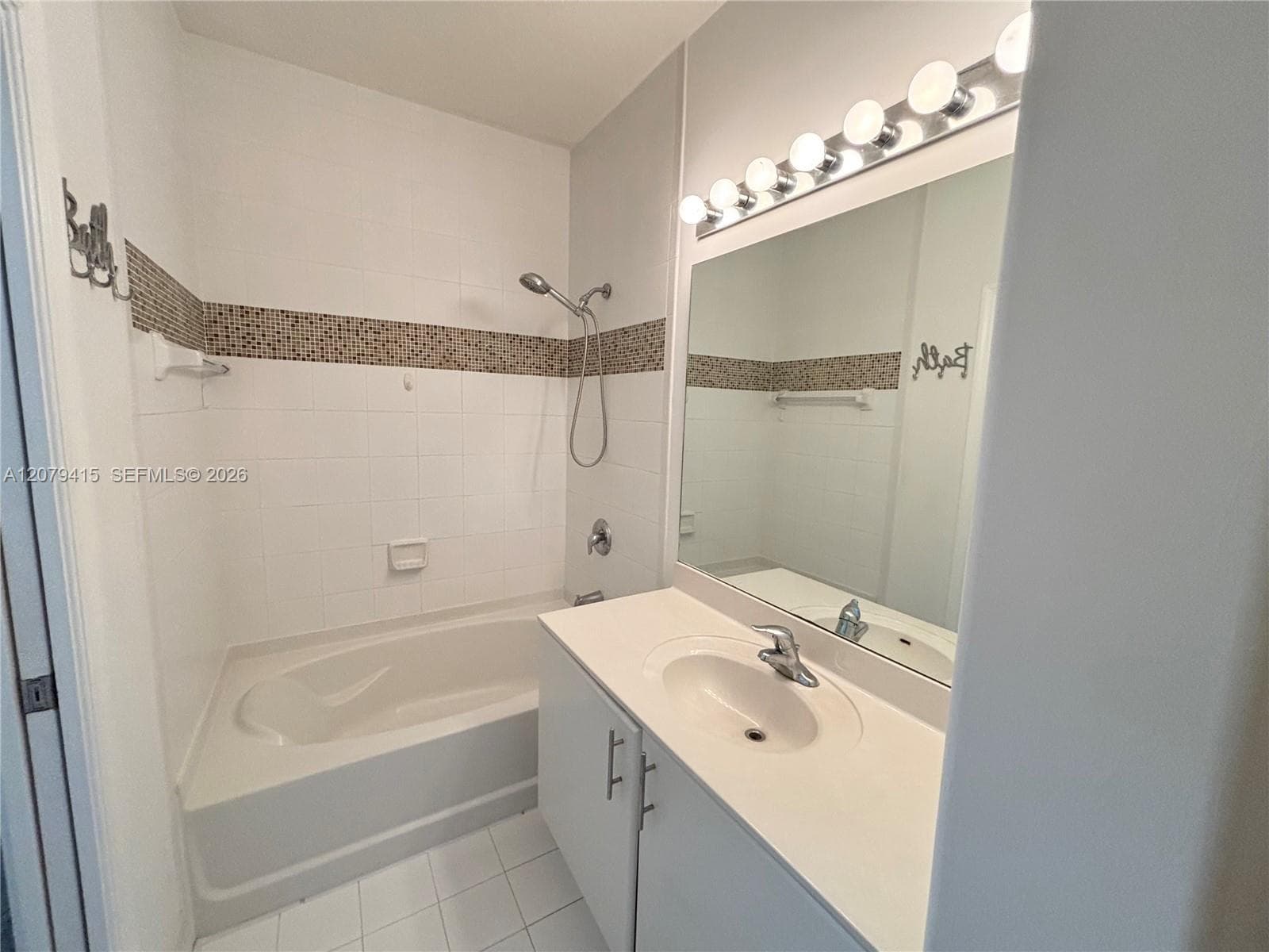10132 NW 7th St # 102, Miami, FL 33172 photo 9