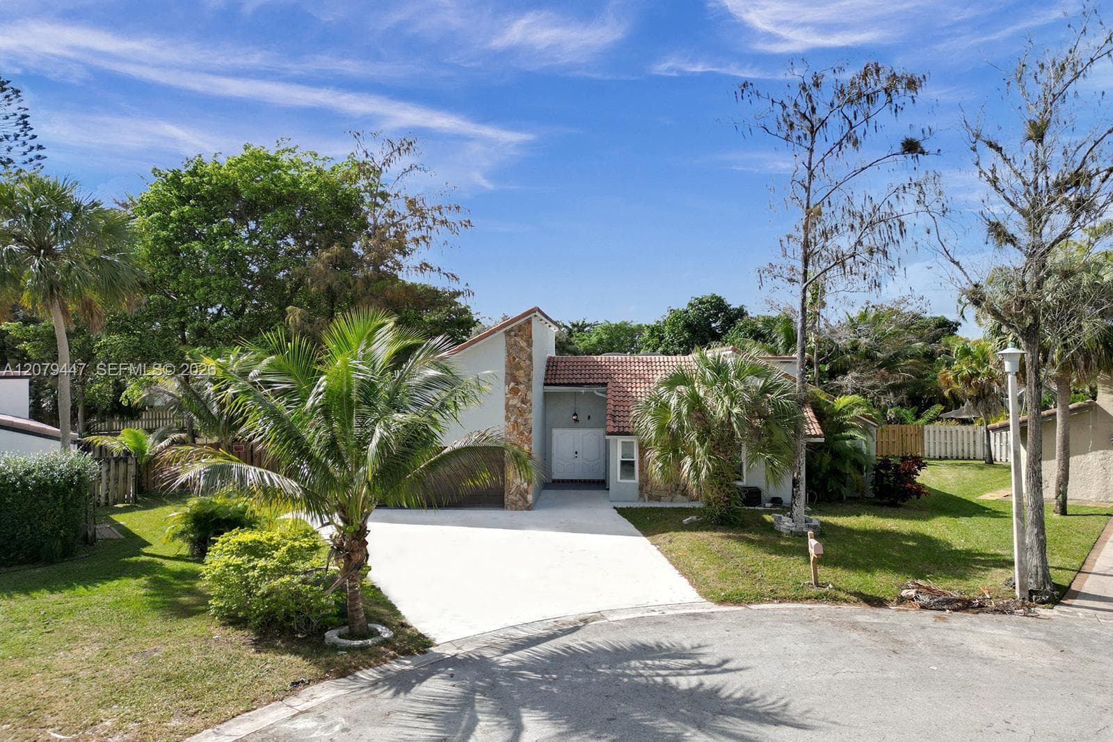8350 NW 15th Ct, Coral Springs, FL 33071 photo 2