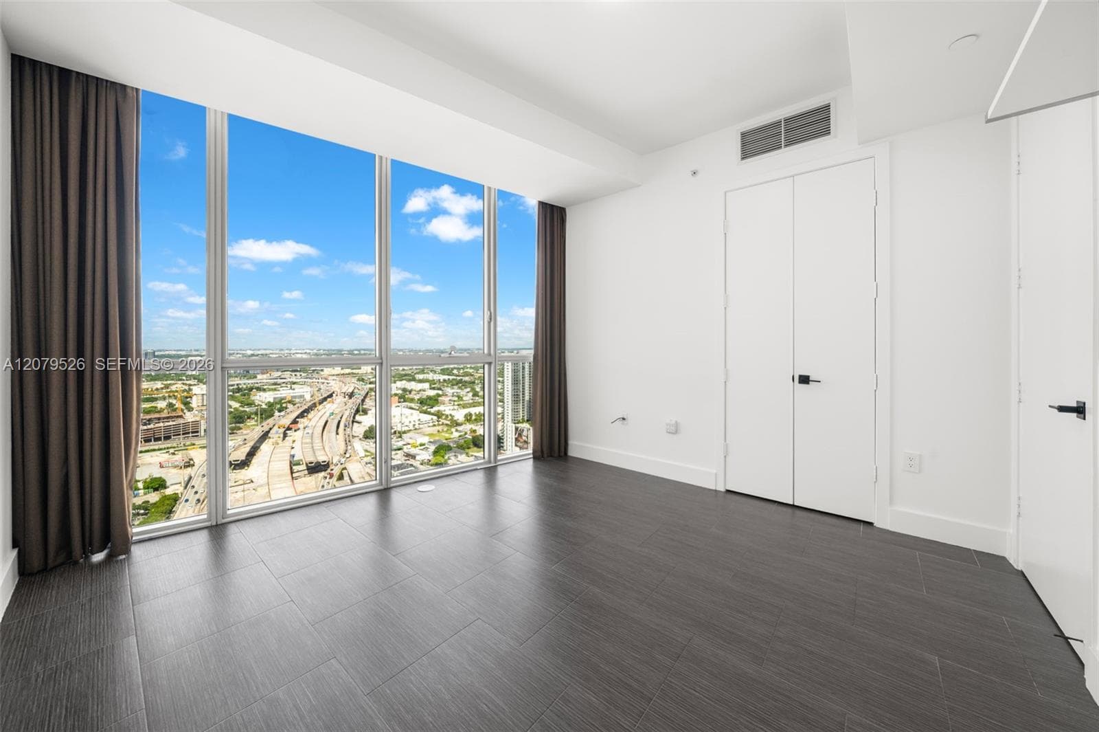 1100 Biscayne Blvd # 3805, Miami, FL 33132 photo 10