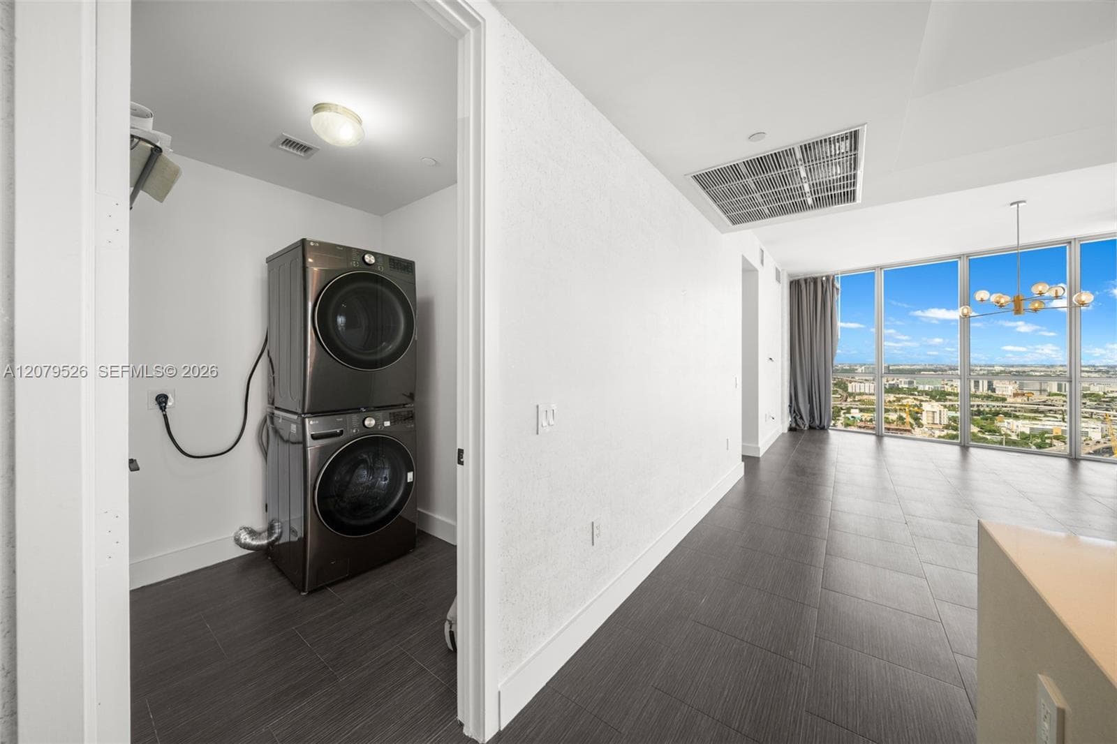 1100 Biscayne Blvd # 3805, Miami, FL 33132 photo 8