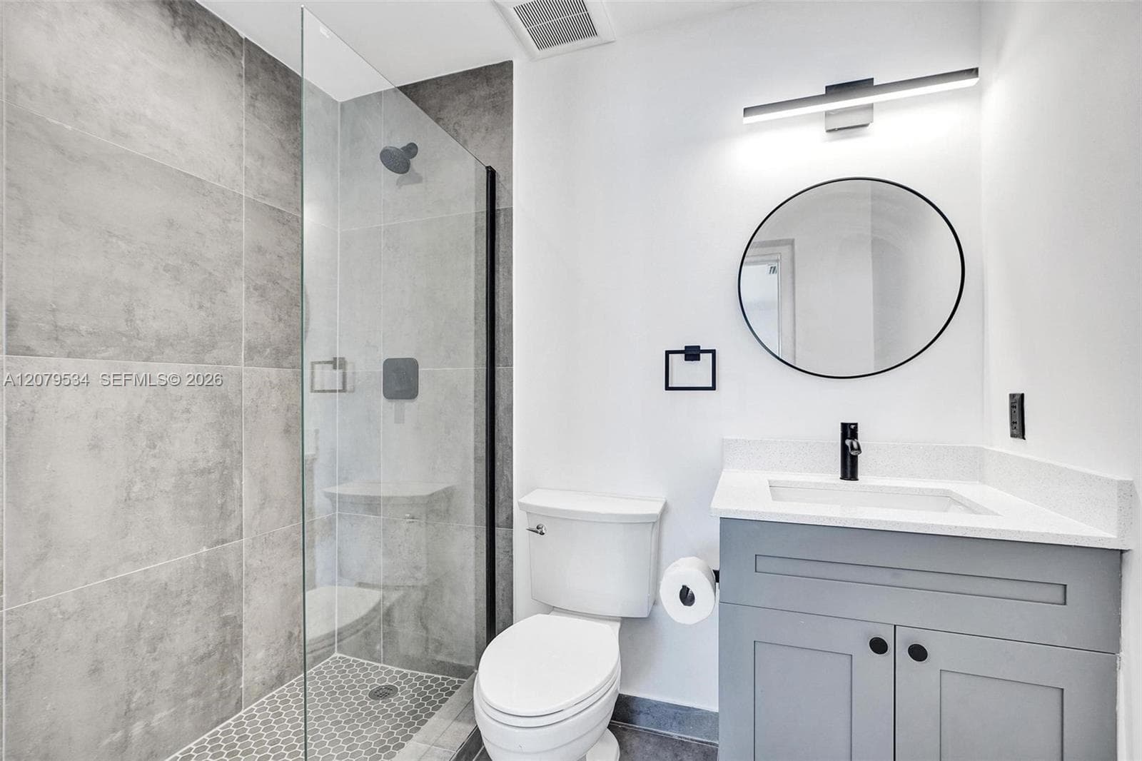 2255 NE 173rd St, North Miami Beach, FL 33160 photo 8