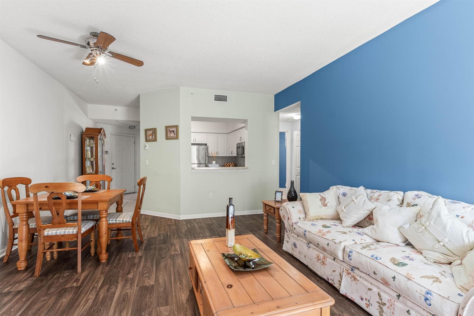 1957 BRANDYWINE Road # 207, West Palm Beach, FL 33409 photo 8