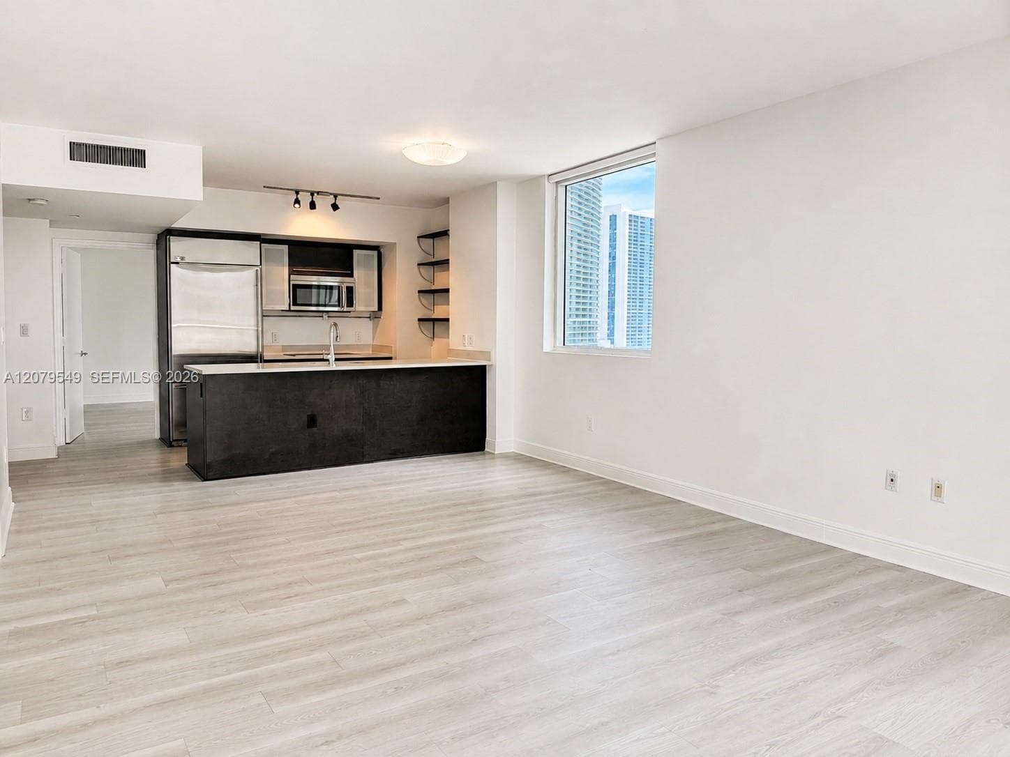 55 SE 6th St # 1510, Miami, FL 33131 photo 3