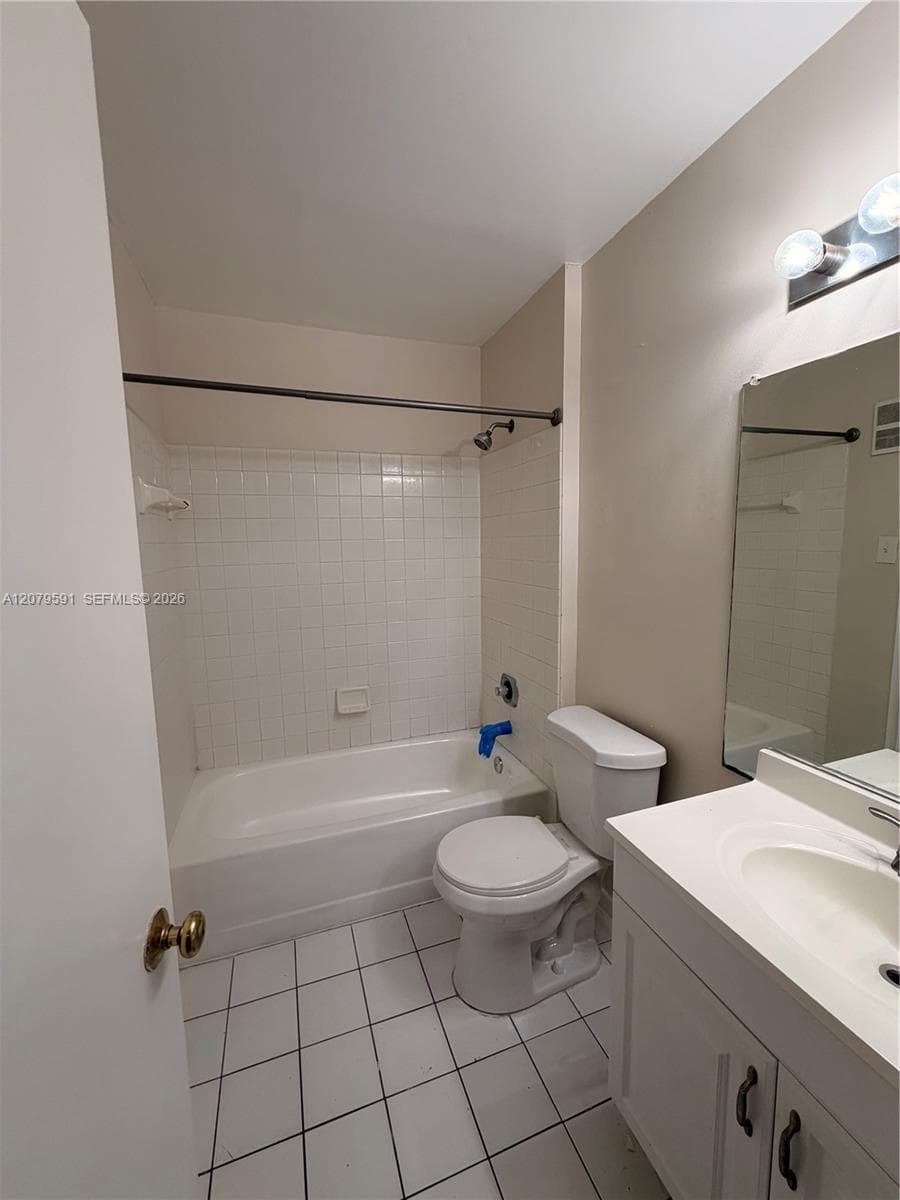15325 SW 106 TE # 604, Miami, FL 33196 photo 12