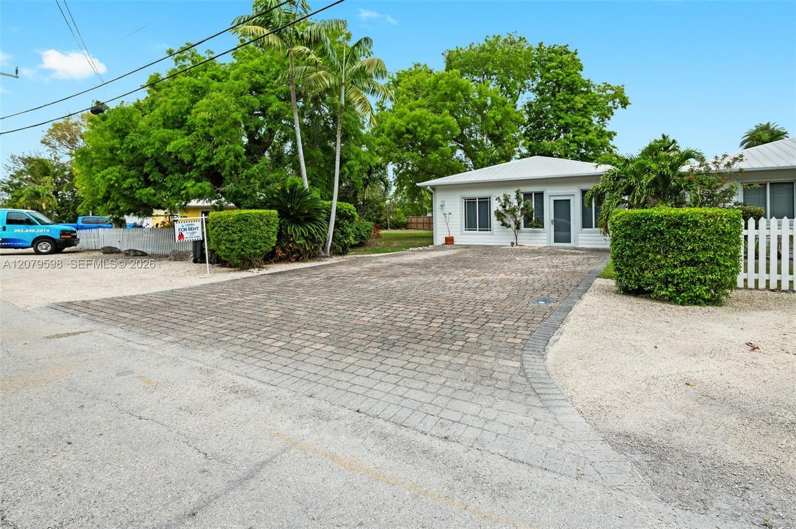 4 Transylvania Ave # B, Key Largo, FL 33037 photo 3