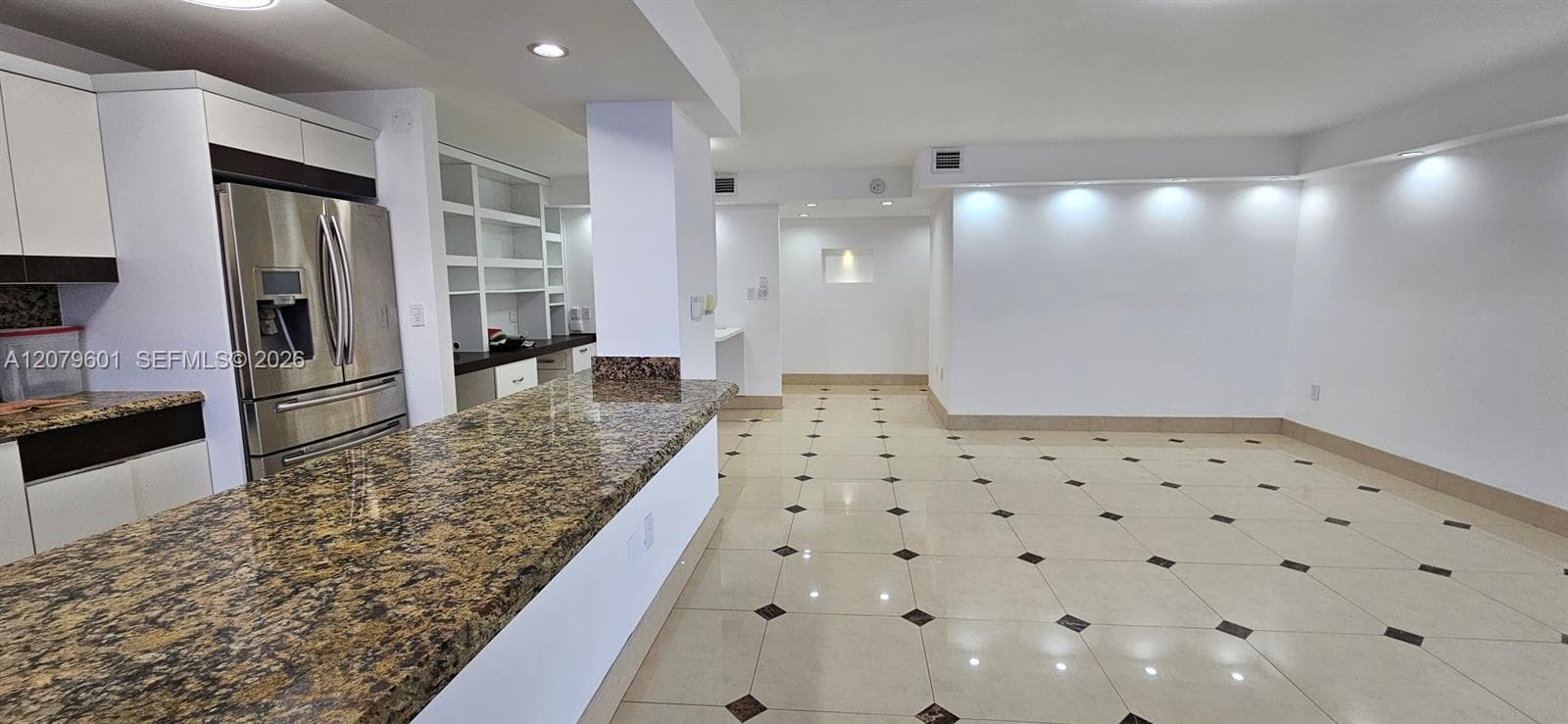 18051 Biscayne Blvd # 1501, Aventura, FL 33160 photo 9