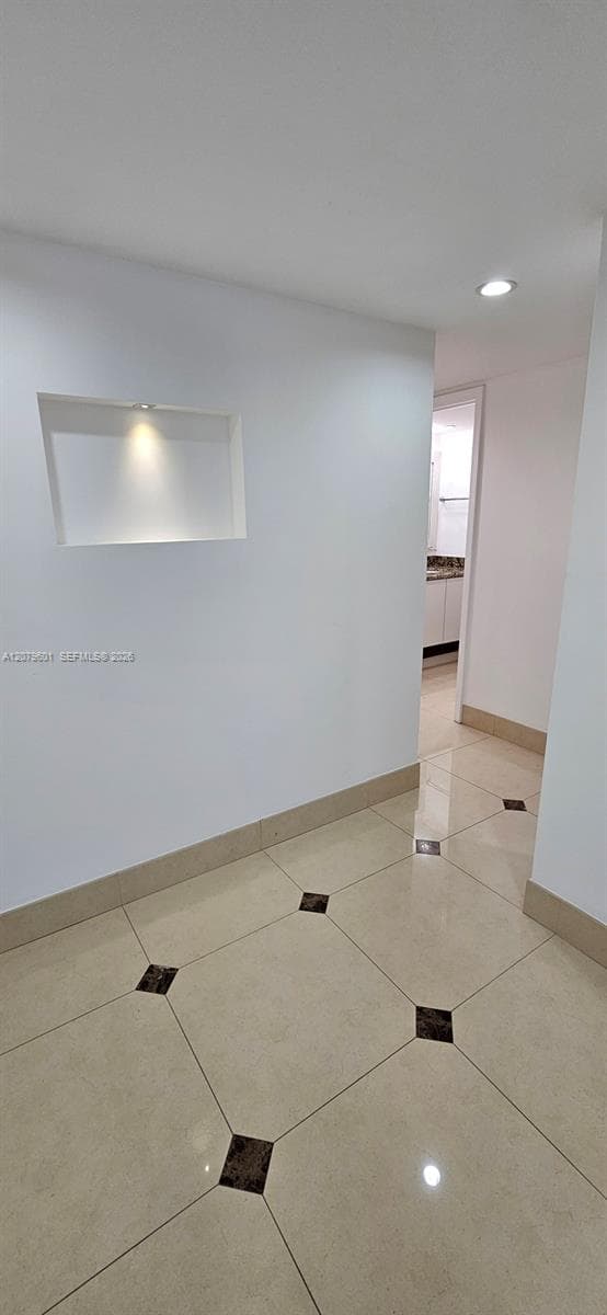 18051 Biscayne Blvd # 1501, Aventura, FL 33160 photo 11