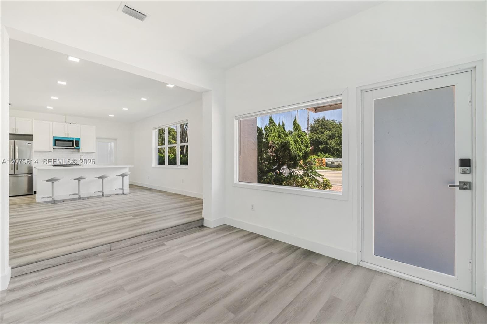 340 NE 125th St, North Miami, FL 33161 photo 9
