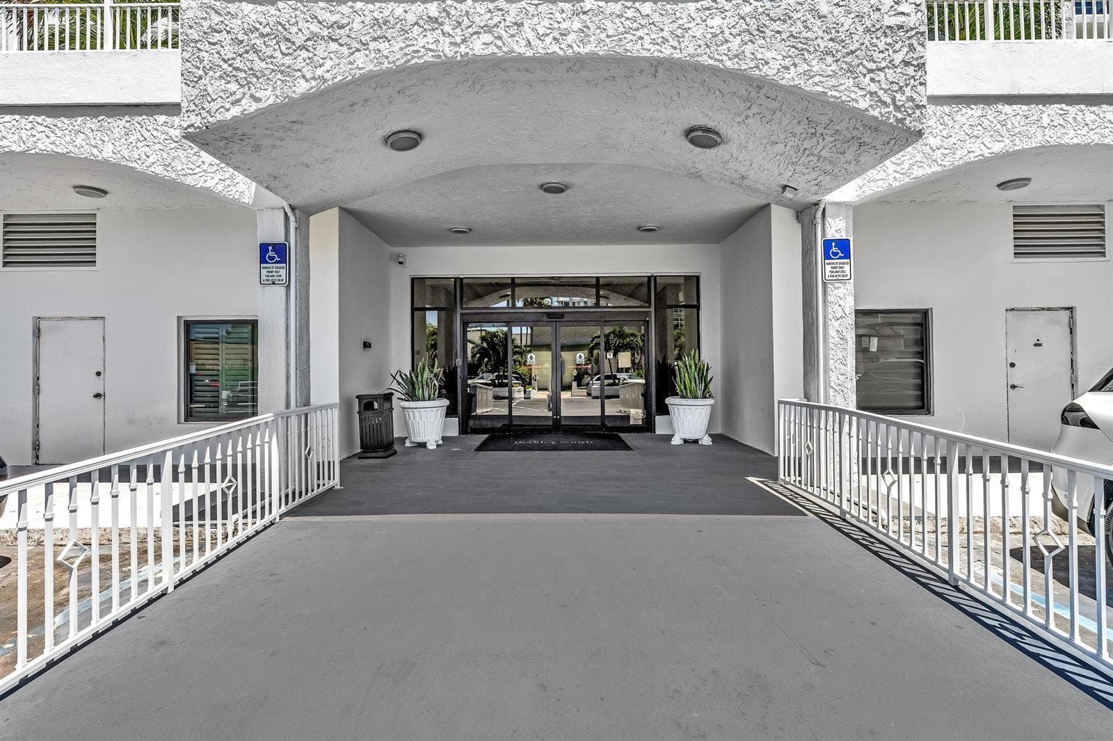 3015 N Ocean Boulevard # 16K, Fort Lauderdale, FL 33308 photo 2
