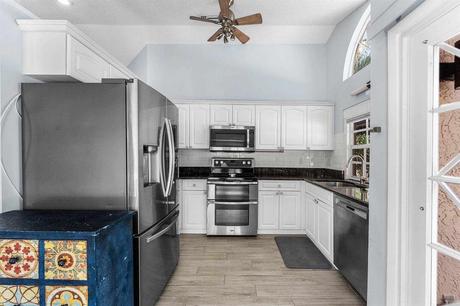 559 NW 38TH Terrace, Deerfield Beach, FL 33442 photo 10