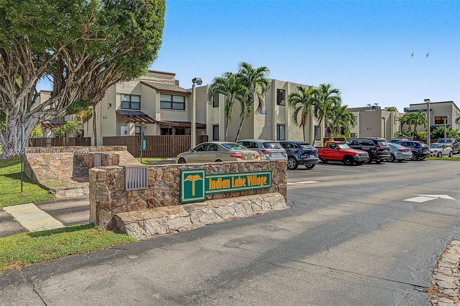 10300 NW 9th St Cir # 203, Miami, FL 33172 photo 3