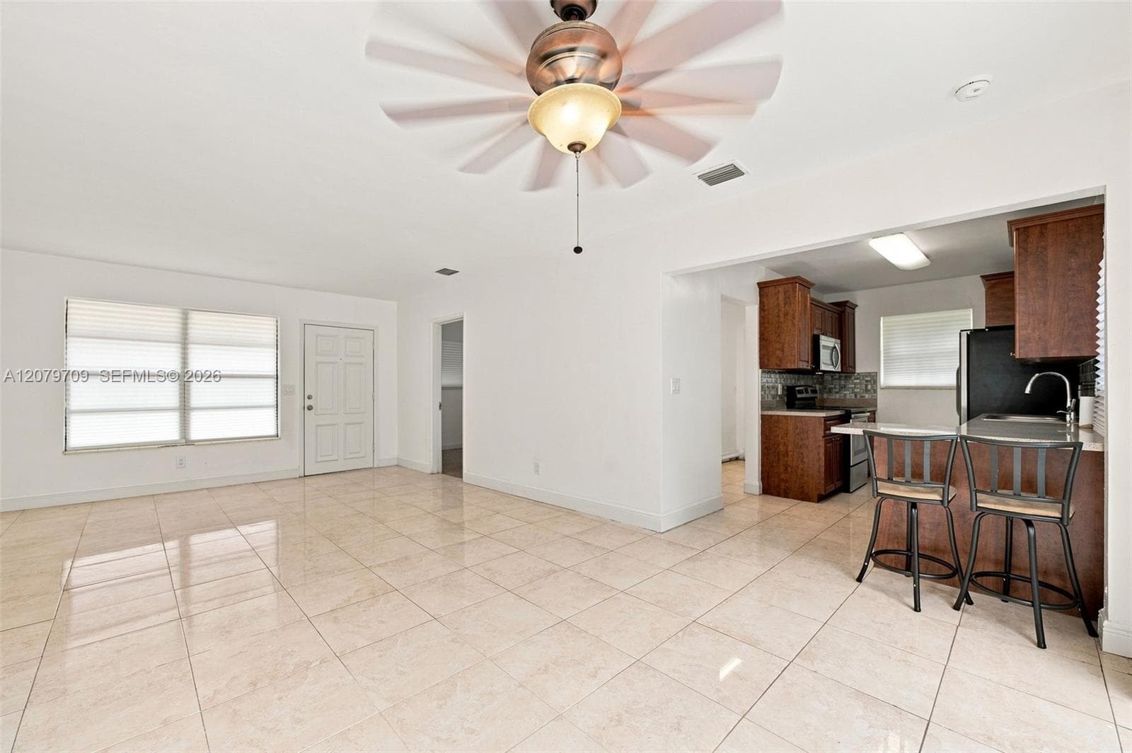 2135 NW 129th St, Miami, FL 33167 photo 7