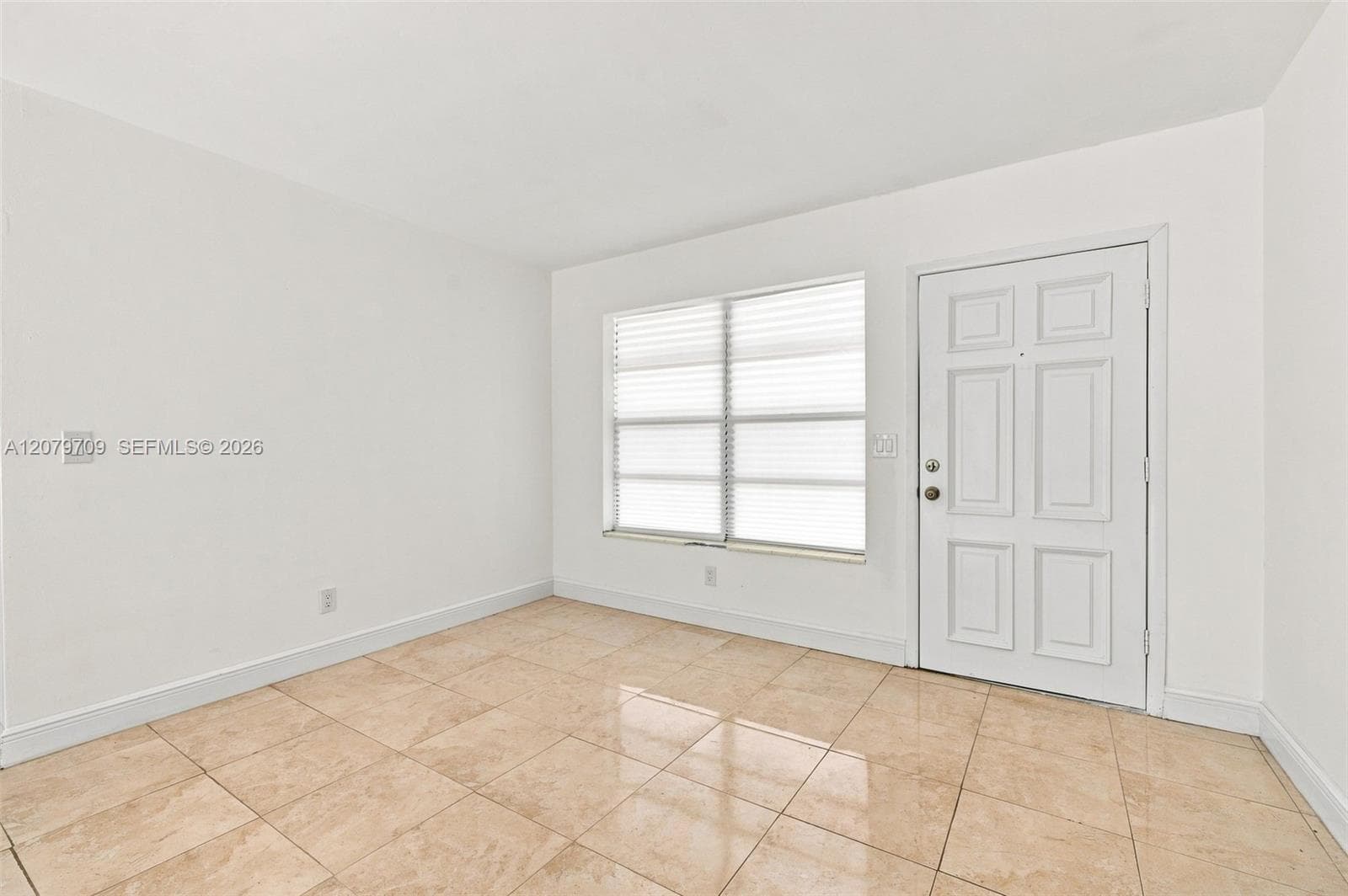 2135 NW 129th St, Miami, FL 33167 photo 5