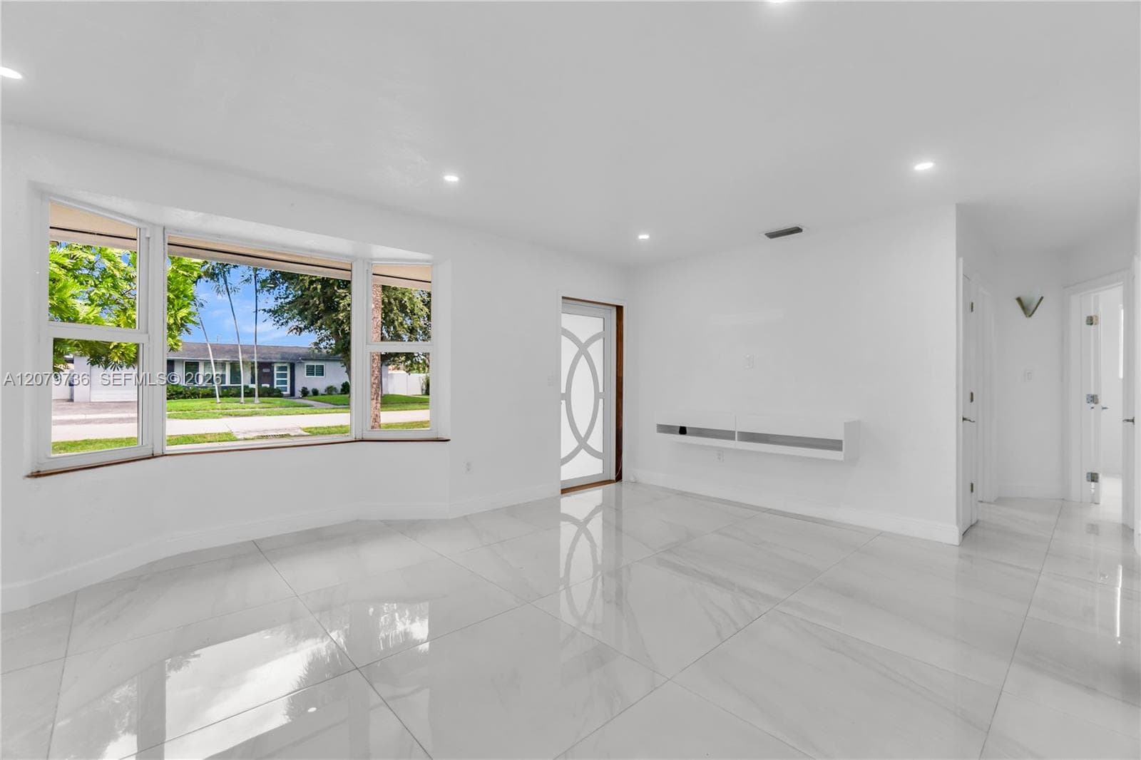 9450 SW 25th Dr, Miami, FL 33165 photo 8