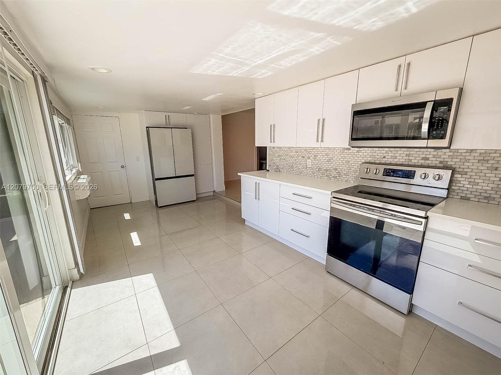 2298 NE 2nd Ave # n/a, Boca Raton, FL 33431 photo 3