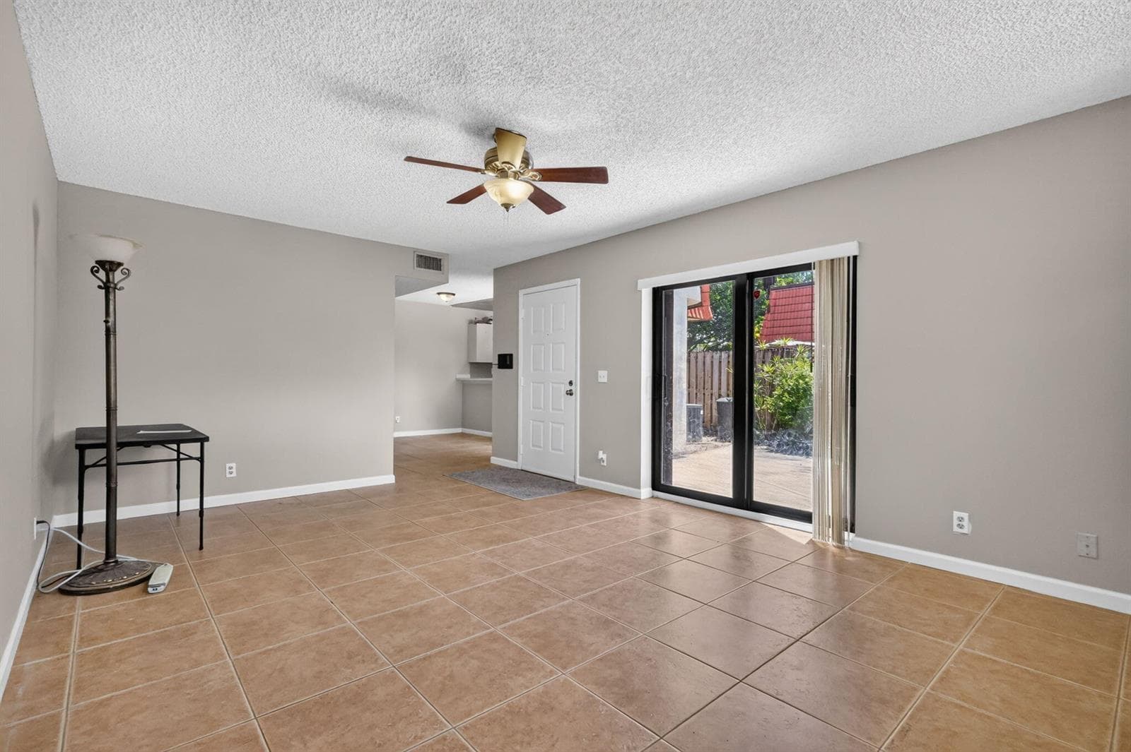 3659 VICTORIA Drive, West Palm Beach, FL 33406 photo 6