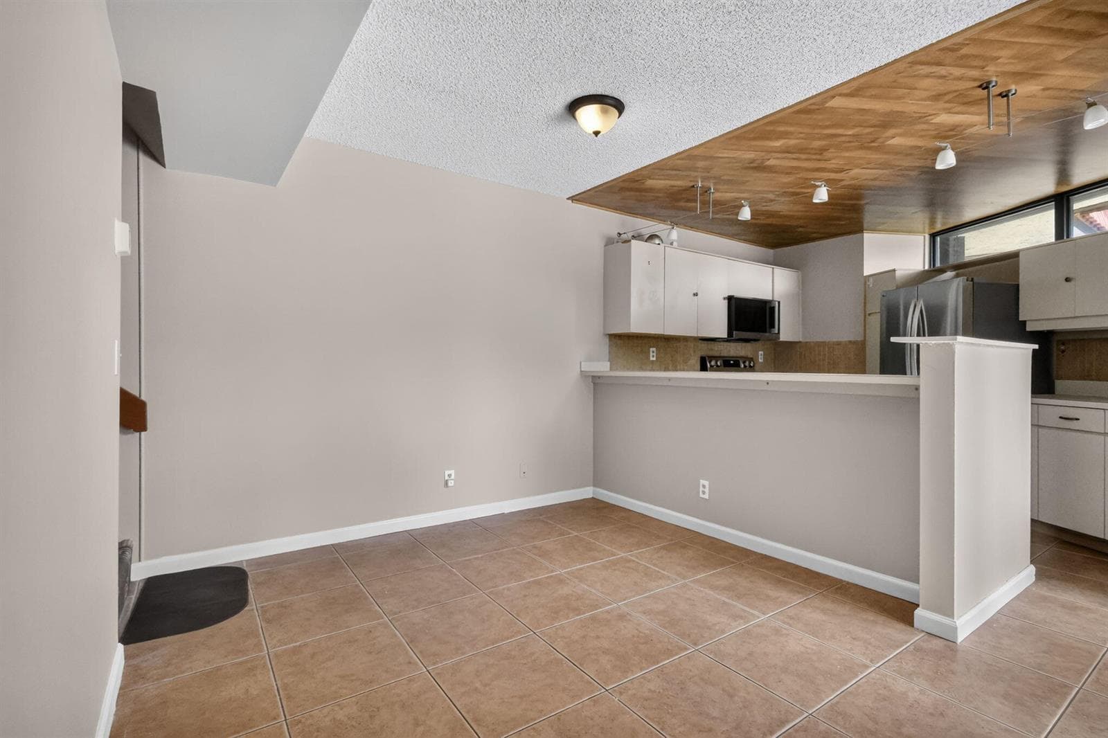 3659 VICTORIA Drive, West Palm Beach, FL 33406 photo 7