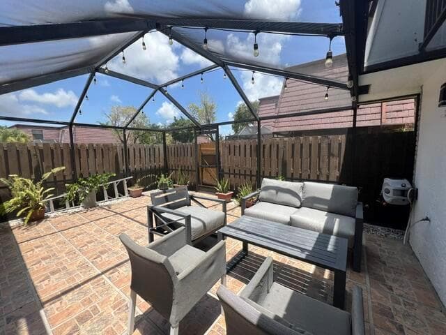 7542 COURTYARD Run E, Boca Raton, FL 33433 photo 2