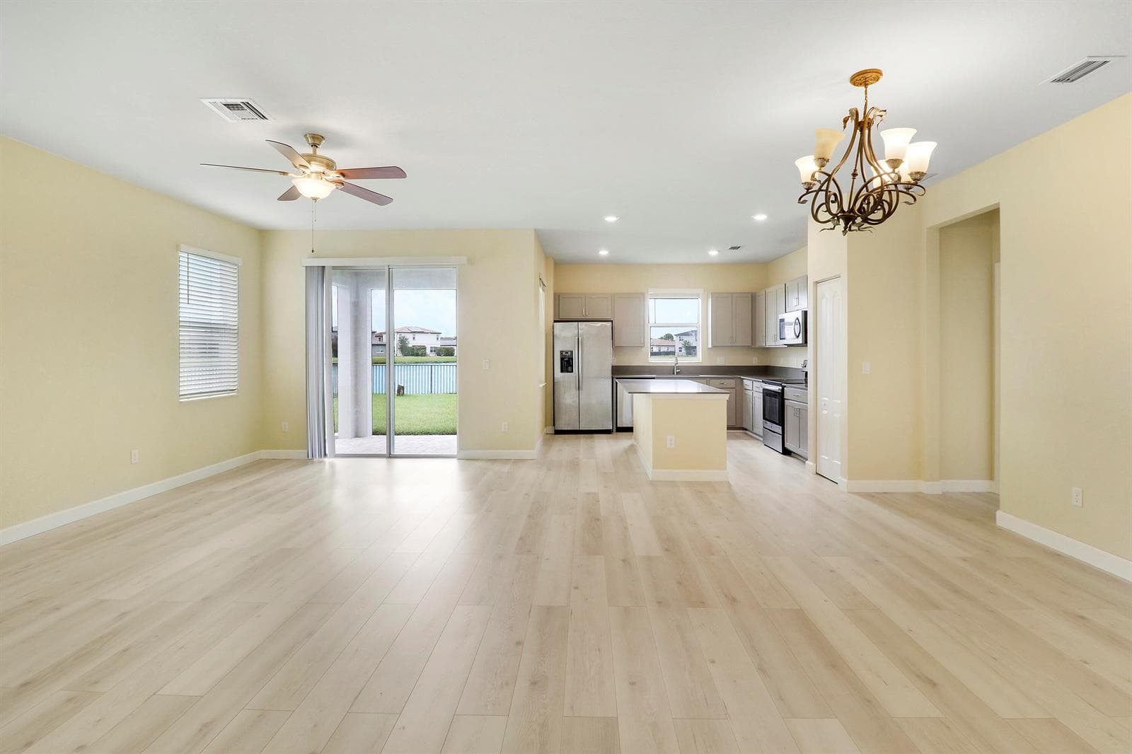 8292 NW GREENBANK Circle, Port St. Lucie, FL 34987 photo 5