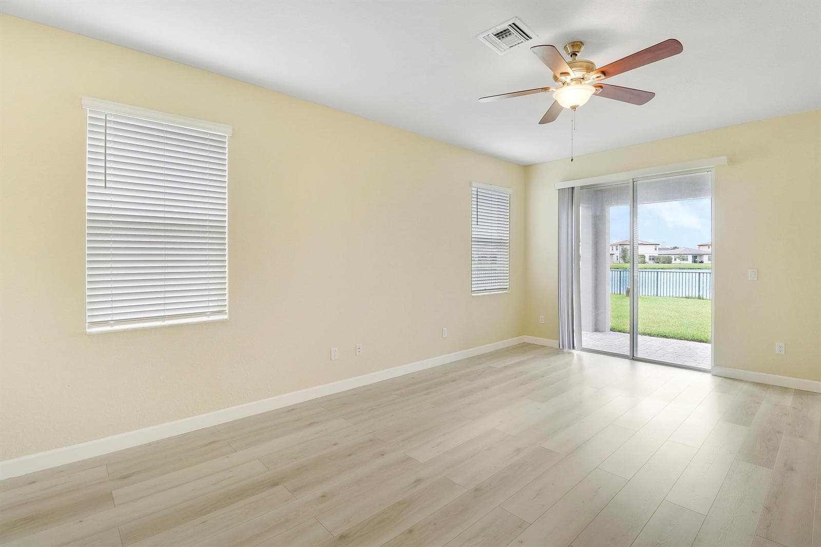 8292 NW GREENBANK Circle, Port St. Lucie, FL 34987 photo 9