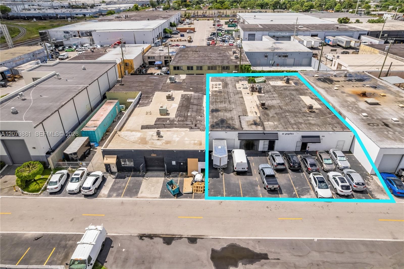 1060 E 24th St, Hialeah, FL 33013