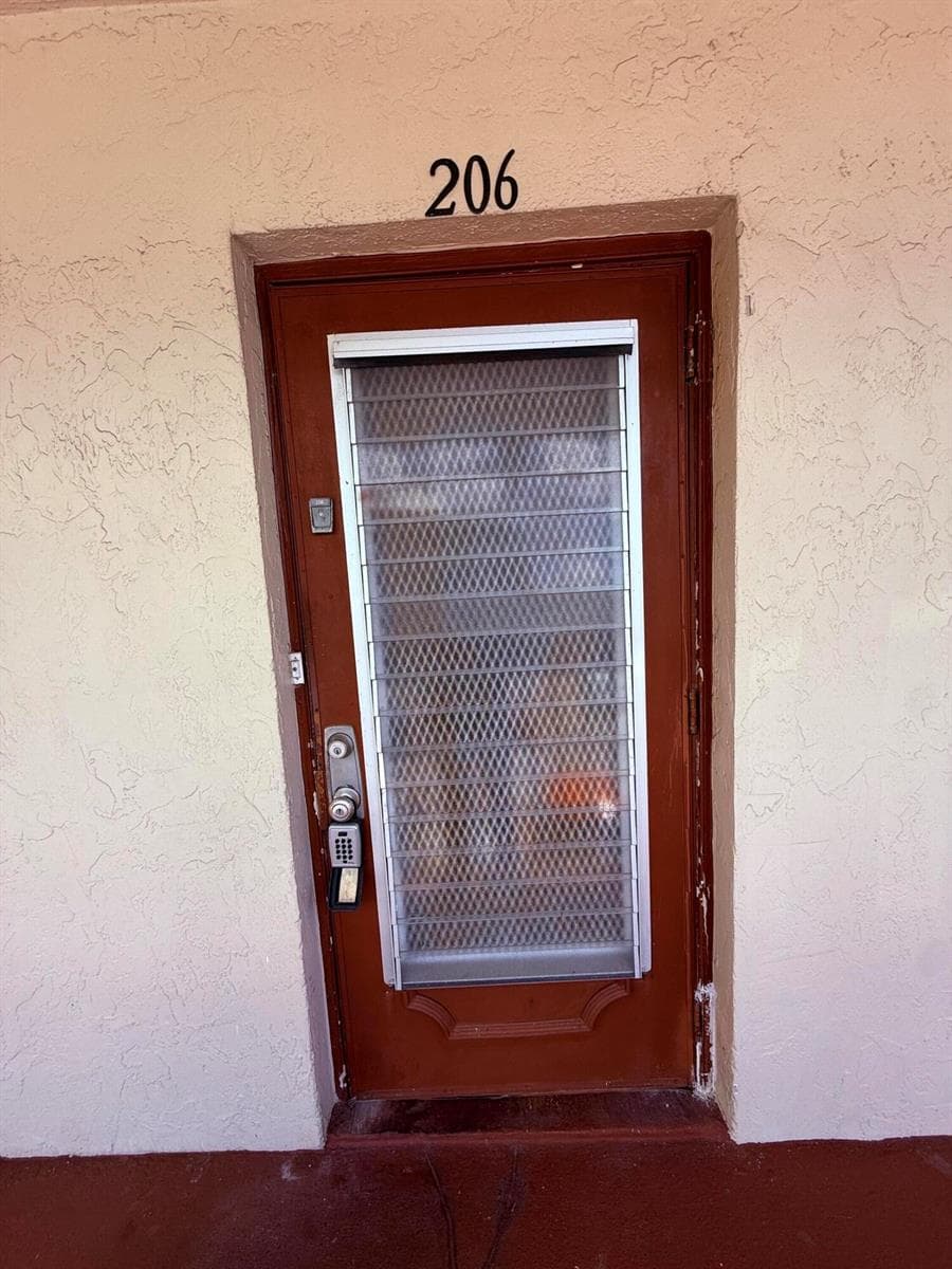 31 Abbey Lane # 206, Delray Beach, FL 33446 photo 3