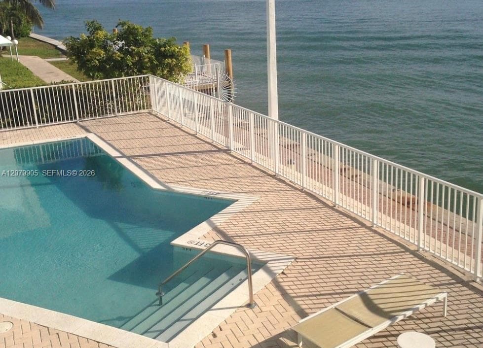 2000 Bay Dr # 208, Miami Beach, FL 33141 photo 7