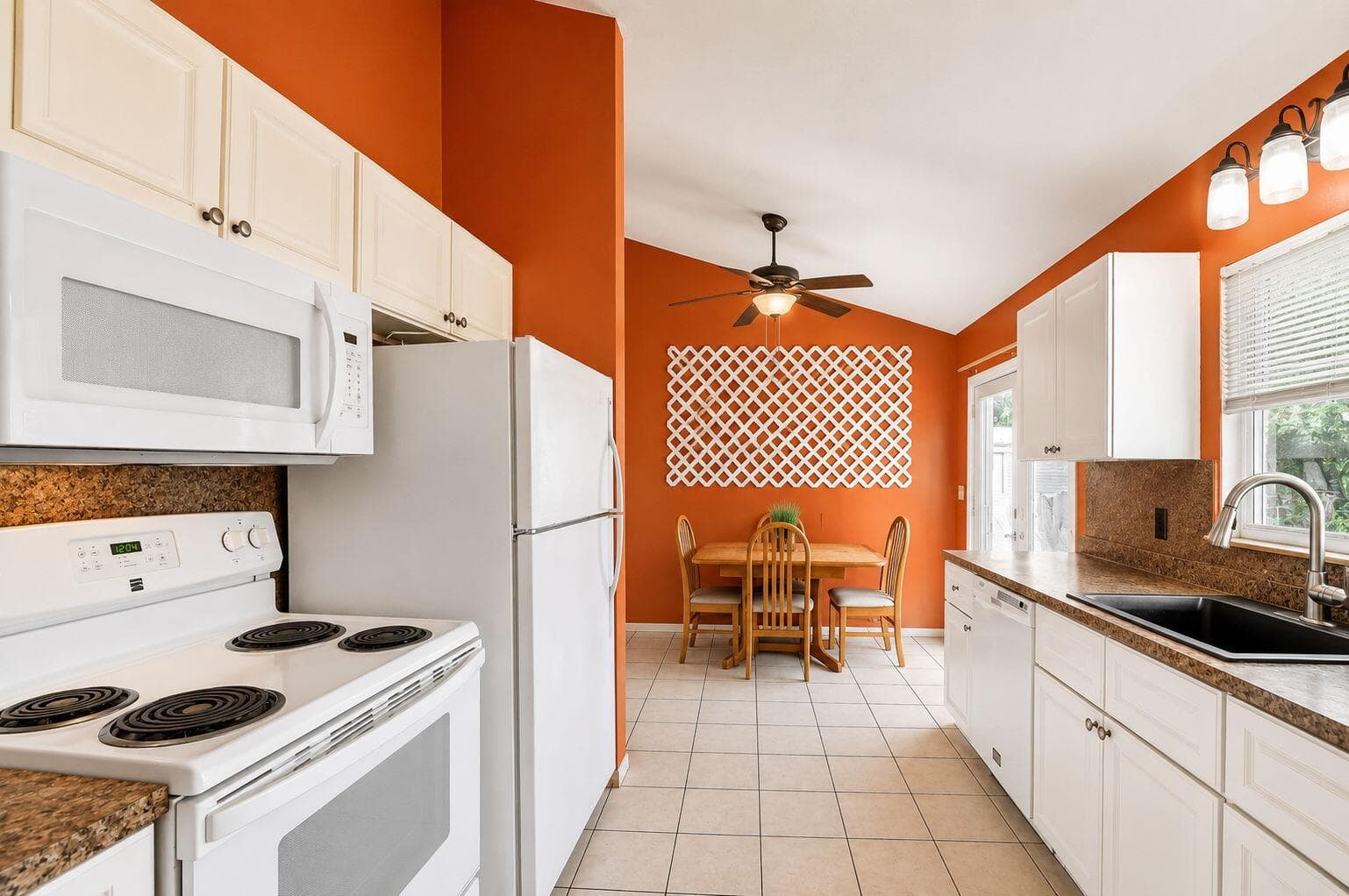 207/227 Ethelyn Drive, West Palm Beach, FL 33415 photo 12