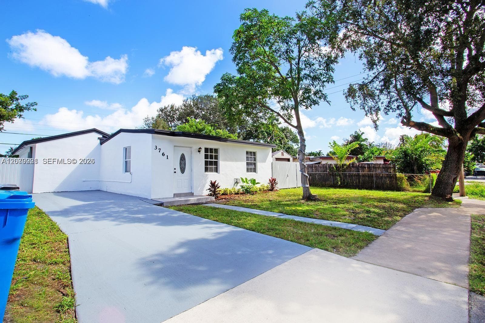 3761 SW 45th Avr # 0, West Park, FL 33023 photo 2