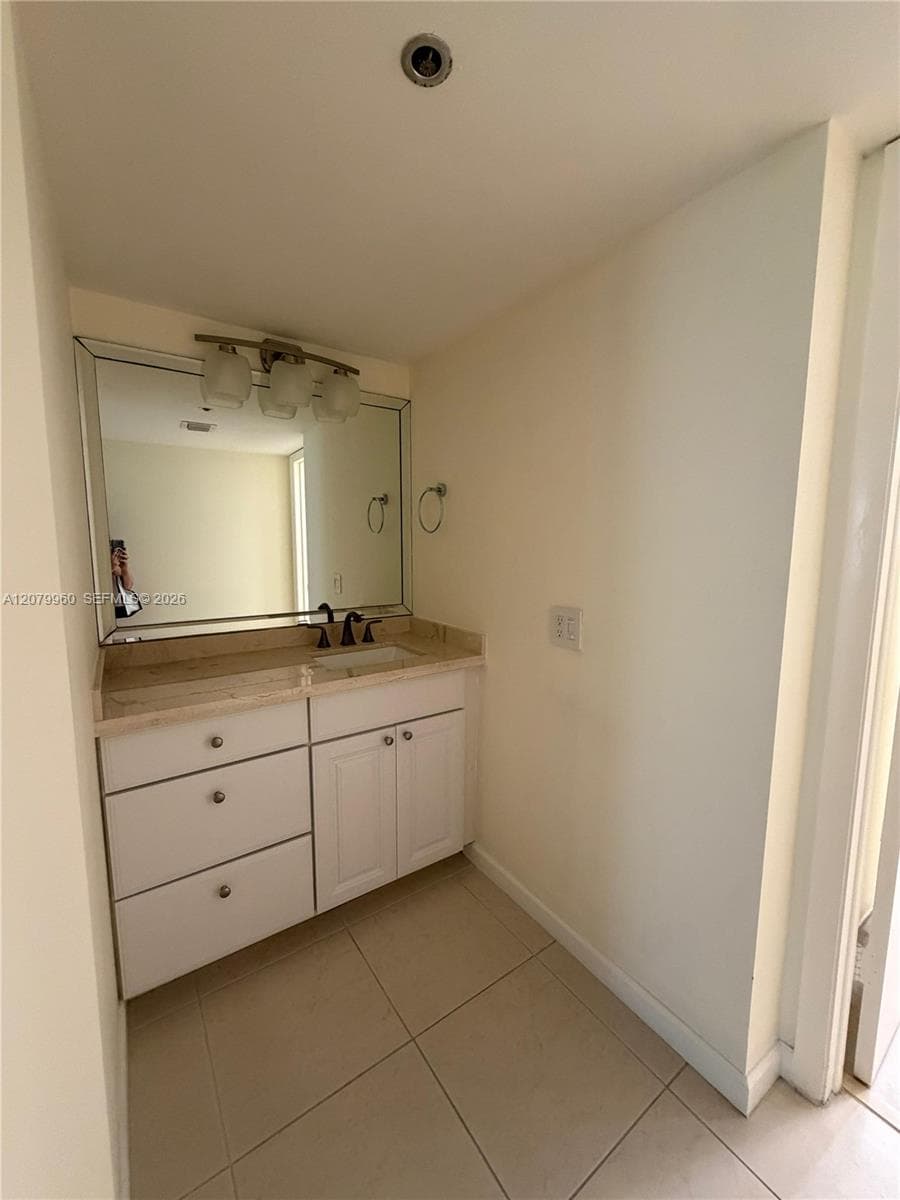 1717 N Bayshore Dr # A-1145, Miami, FL 33132 photo 7