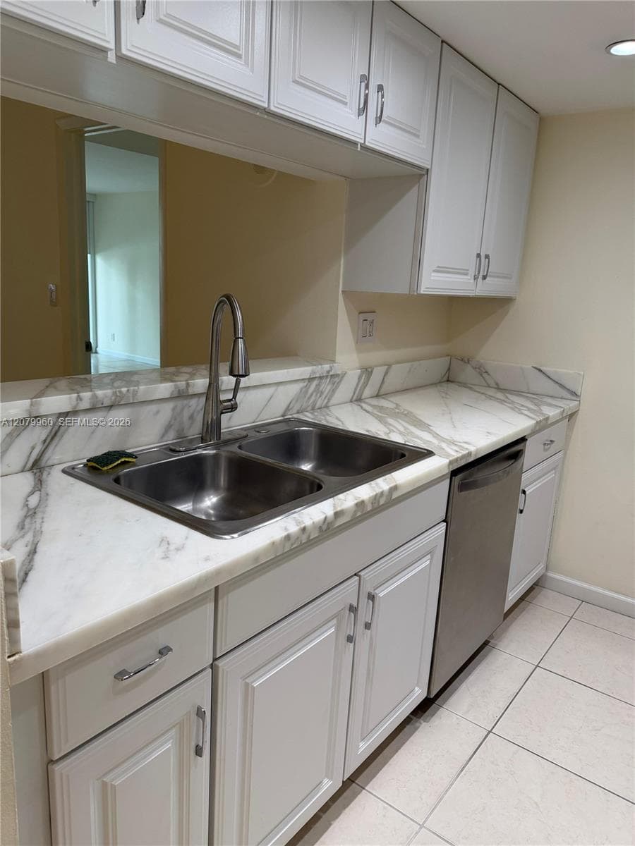 1717 N Bayshore Dr # A-1145, Miami, FL 33132 photo 5