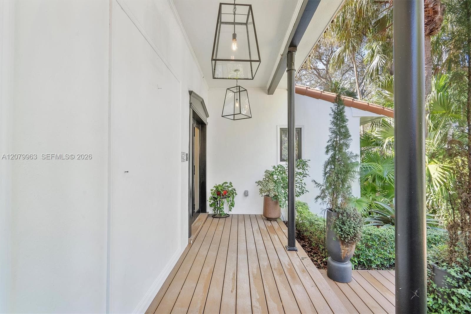 652 NE 105th St, Miami Shores, FL 33138 photo 9