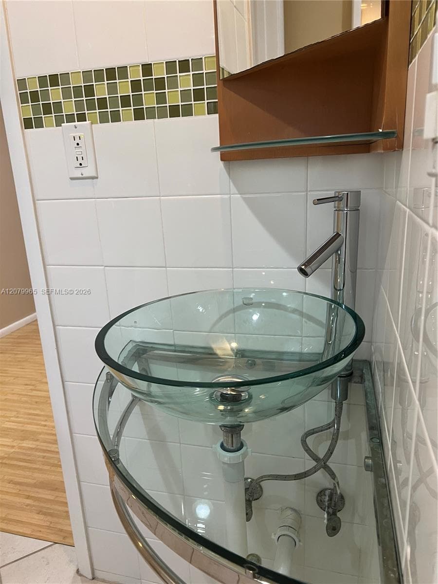 225 SE 16th Ave # 5, Fort Lauderdale, FL 33301 photo 13