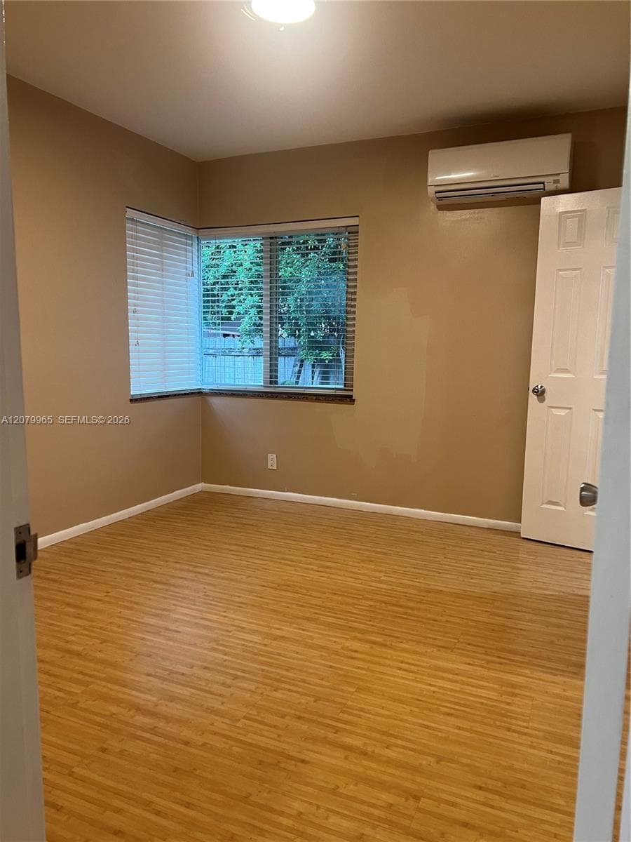 225 SE 16th Ave # 5, Fort Lauderdale, FL 33301 photo 8