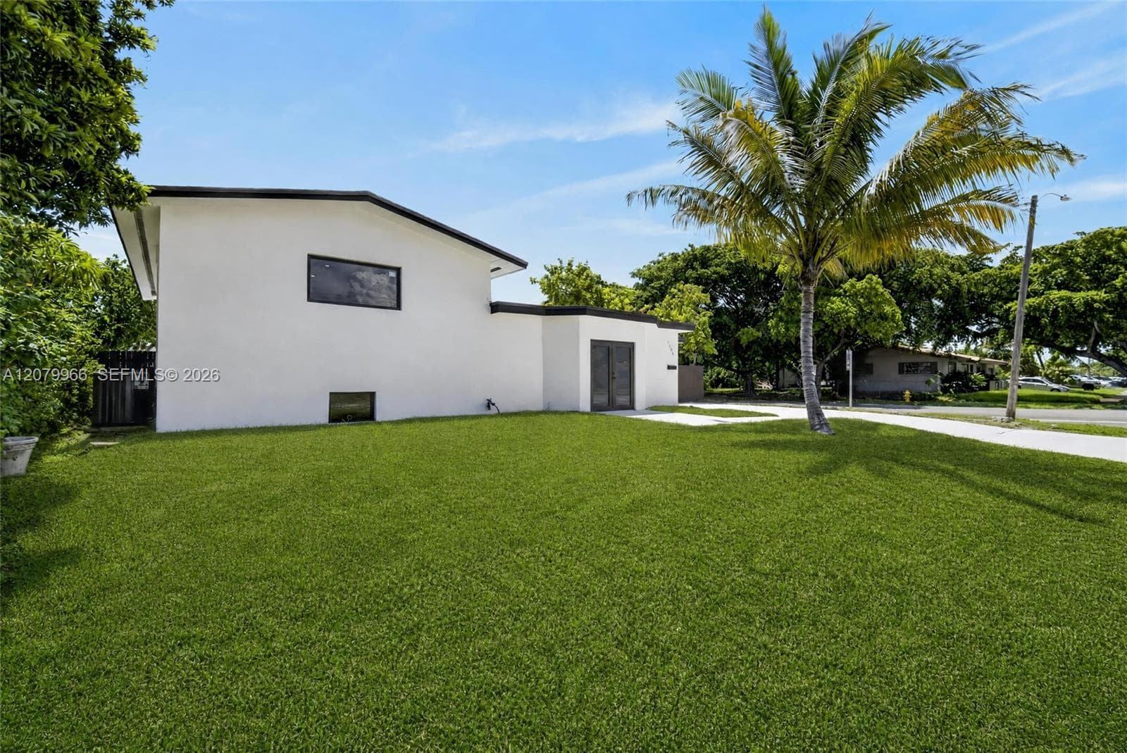 1200 NE 204th Ter, Miami, FL 33179 photo 2