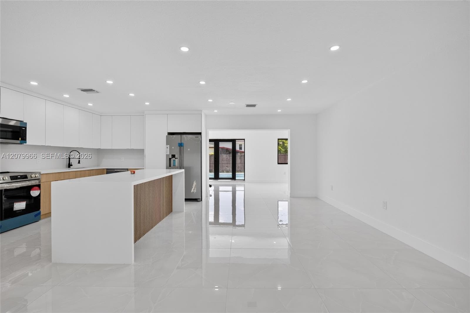 1200 NE 204th Ter, Miami, FL 33179 photo 8