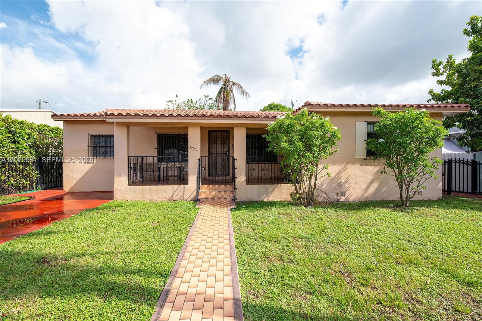4051 NW 5th St, Miami, FL 33126 photo 2