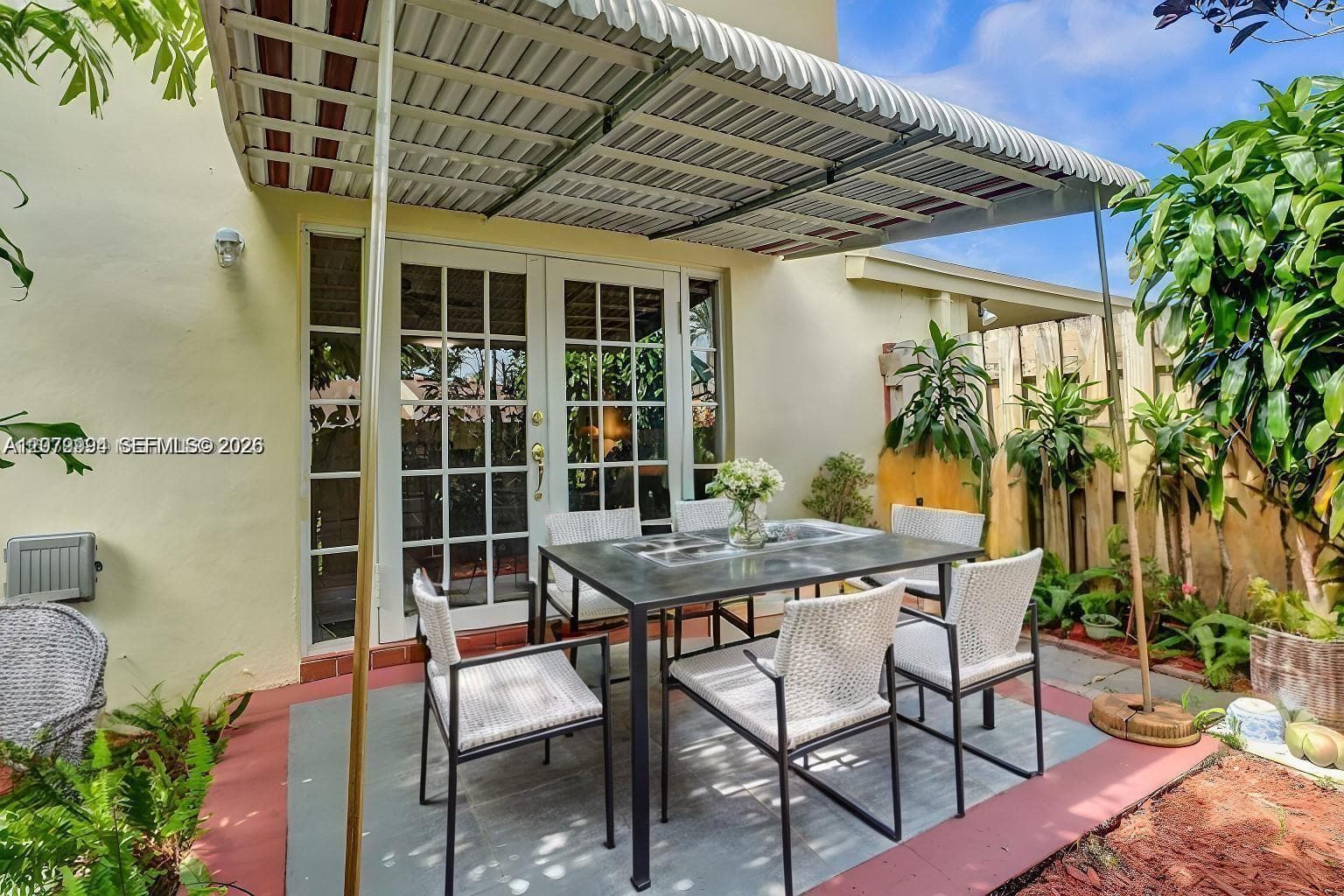 3021 NW 68th St # 11 G, Fort Lauderdale, FL 33309 photo 2