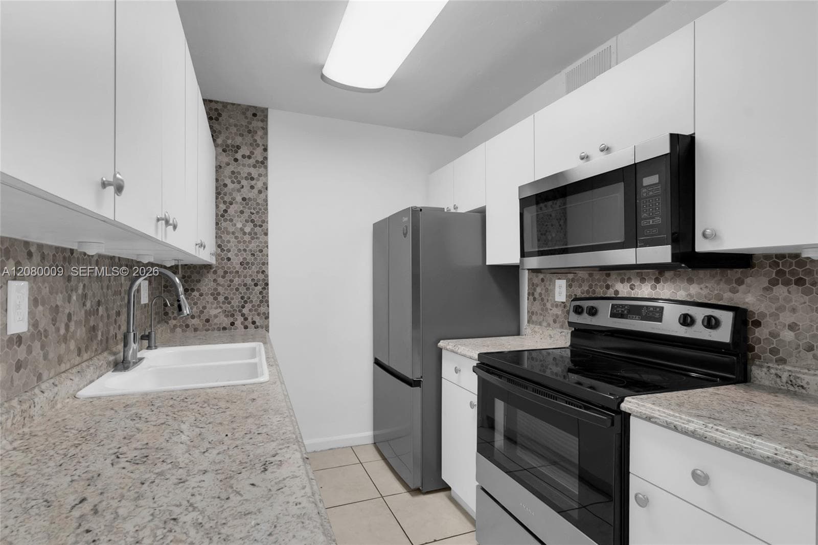7100 Fairway Dr # K11, Miami Lakes, FL 33014 photo 6