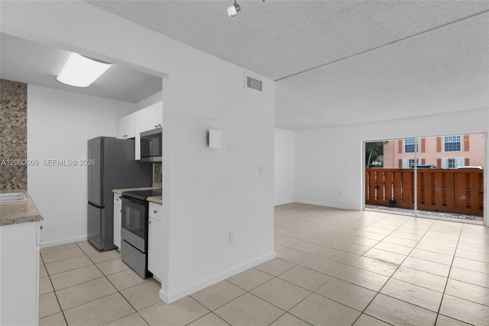 7100 Fairway Dr # K11, Miami Lakes, FL 33014 photo 5
