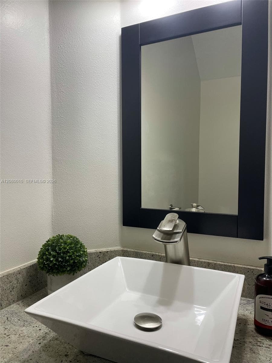 307 SW 120th Ave, Pembroke Pines, FL 33025 photo 12